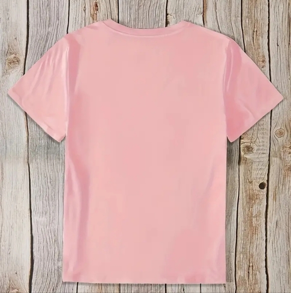 New!  Heartfelt Style: The Perfect T-Shirt for Valentine's Day Sz Xlarge - Picture 3 of 8